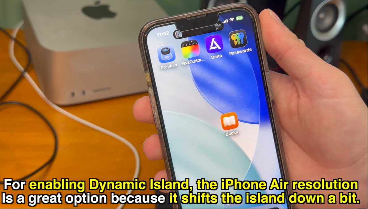 Dynamic Island Shifted Layout vs Default notch