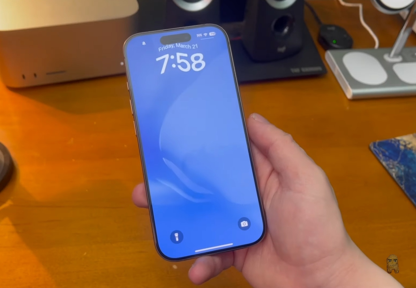 How to Get Custom Live Animated Wallpapers on iOS with Nugget